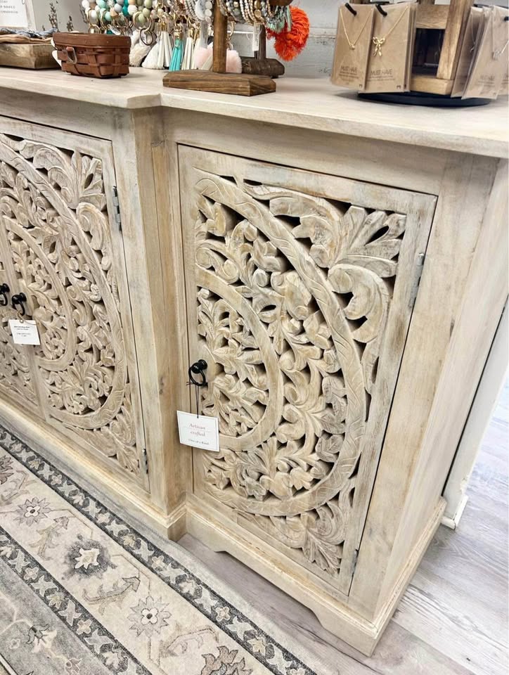 Mango Wood Laser Cut Console/Sideboard (BRAND NEW)