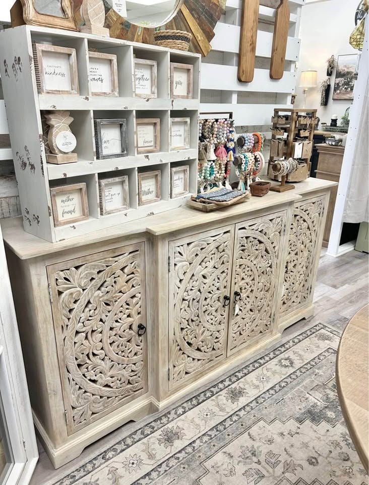 Mango Wood Laser Cut Console/Sideboard (BRAND NEW)