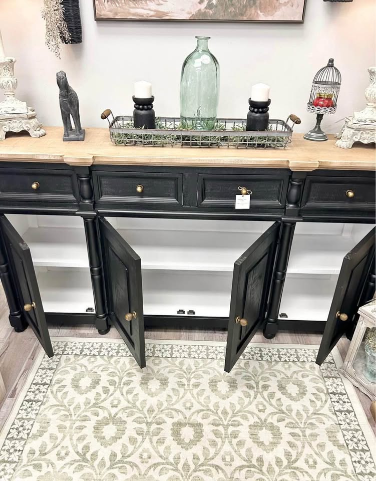 Nova Solid Pine Console/Buffett/Sideboard (BRAND NEW)