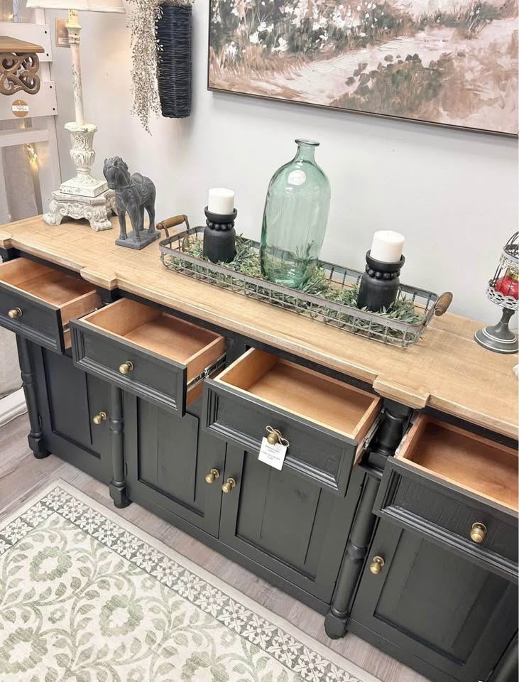 Nova Solid Pine Console/Buffett/Sideboard (BRAND NEW)